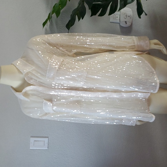 New Designer House of Harlow 1960 sz M sequins Ivory Beige long sleeve top women - Picture 8 of 12